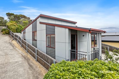 /international/au/3b-quarry-road-mornington-tas-150970352/