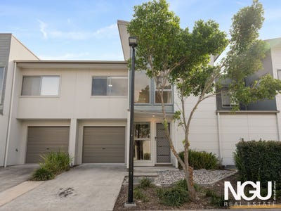 /international/au/33-70-willow-road-redbank-plains-qld-151617572/