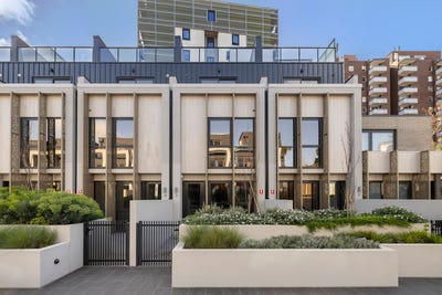 /international/au/3-68-72-chapman-street-north-melbourne-vic-152411900/