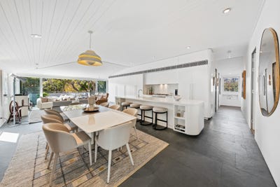 /international/au/penthouse-40-manning-road-double-bay-nsw-151035592/
