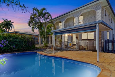 /international/au/7-hickory-avenue-kin-kora-qld-148322548/