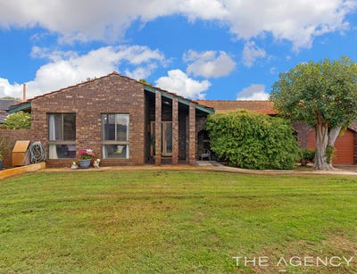 /international/au/21-wallangarra-court-kingsley-wa-151213856/