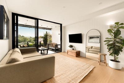 /international/au/4-1-walsh-street-north-narrabeen-nsw-152477320/