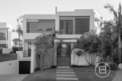 /international/au/86-royal-albert-crescent-sovereign-islands-qld-152283876/