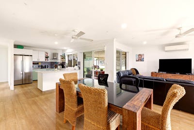 /international/au/6-lynette-court-deception-bay-qld-151551668/