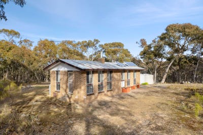 /international/au/614-goldfields-road-metcalfe-east-vic-148486808/