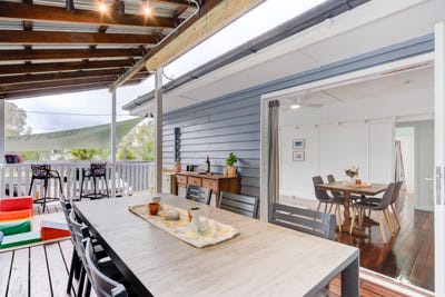 /international/au/124-jutland-street-oxley-qld-151300896/