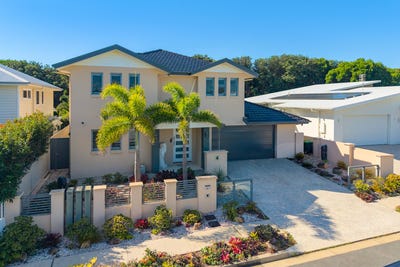 /international/au/4-tamarama-drive-kingscliff-nsw-151271748/