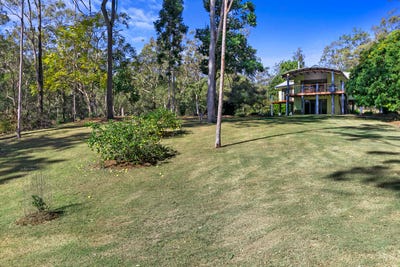 /international/au/5-brenda-court-torbanlea-qld-148534360/