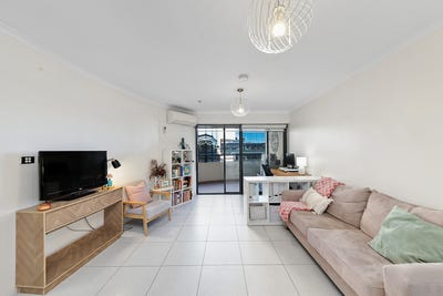 /international/au/709-74-76-northbourne-avenue-braddon-act-151314836/