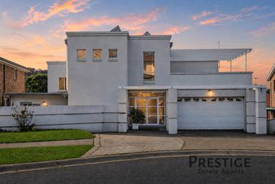 /international/au/16-snowden-close-cecil-hills-nsw-151407448/