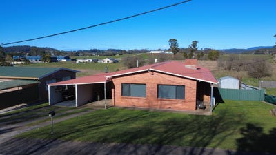 /international/au/34-roland-court-sheffield-tas-152567200/