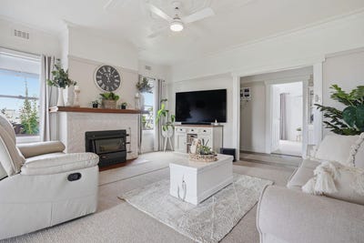 /international/au/4-main-street-winnaleah-tas-150733072/