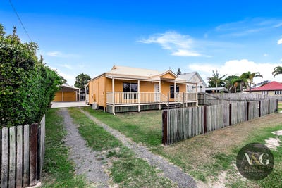 /international/au/211-cheapside-street-maryborough-qld-152665720/