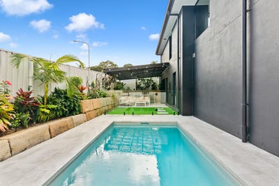 /international/au/6-taperell-drive-tugun-qld-151559316/
