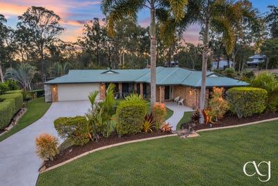/international/au/4-pringle-place-pine-mountain-qld-152394652/