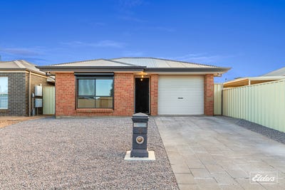 /international/au/1-dawn-street-whyalla-stuart-sa-151223448/