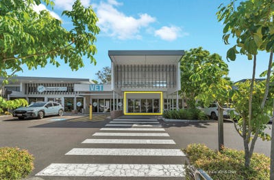 /international/au/9-11-19-hilton-terrace-tewantin-qld-505103560/