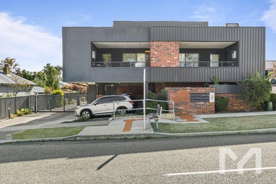 /international/au/9-3-paget-street-hilton-wa-152545068/