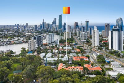 /international/au/50-19-monte-carlo-avenue-surfers-paradise-qld-152336180/