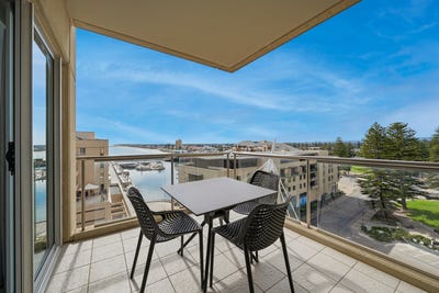 /international/au/625-16-holdfast-promenade-glenelg-sa-151193100/