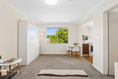 /international/au/52-27-coxen-street-hughes-act-121040545/
