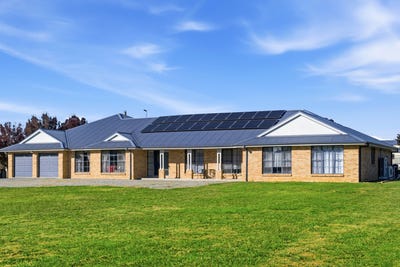 /international/au/17-governor-drive-murrumbateman-nsw-150987812/