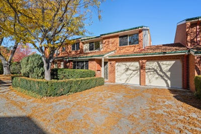 /international/au/49-174-clive-steele-avenue-monash-act-151055524/