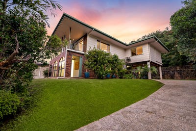 /international/au/118-hillview-crescent-whitfield-qld-151590396/