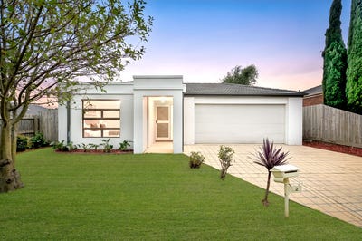 /international/au/72-golf-links-road-berwick-vic-151411788/
