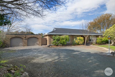 /international/au/1147-geelong-road-mount-clear-vic-148702684/?lang=id
