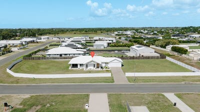 /international/au/28-nautilus-drive-innes-park-qld-150988980/