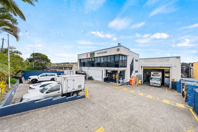 /international/au/170-wecker-road-mansfield-qld-505261768/
