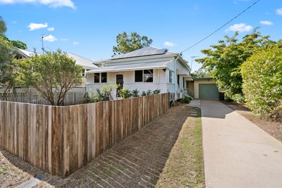 /international/au/46-tantitha-street-bundaberg-south-qld-148354280/