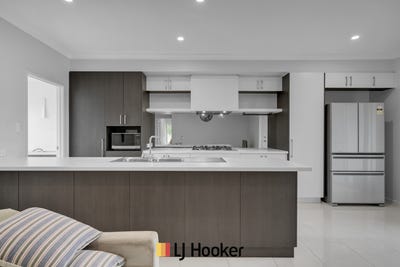 /international/au/6a-mildmay-street-balga-wa-151266152/