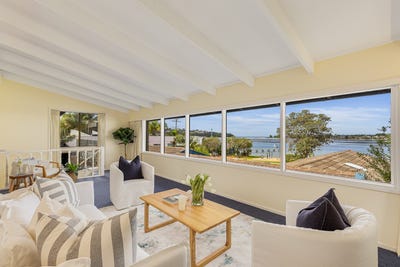 /international/au/5-3-beach-street-merimbula-nsw-150850264/