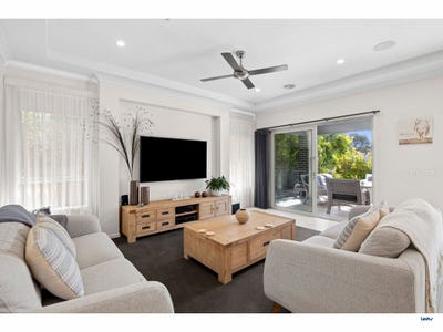 /international/au/66-rippleside-drive-torquay-vic-148731120/