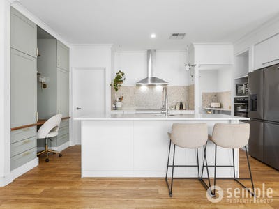 /international/au/644-lyon-road-wandi-wa-150767012/