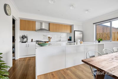 /international/au/12a-calder-street-manifold-heights-vic-148673616/