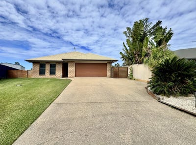 /international/au/8-bligh-court-moranbah-qld-151625672/