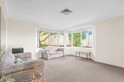 /international/au/26a-western-crescent-blacktown-nsw-148022284/