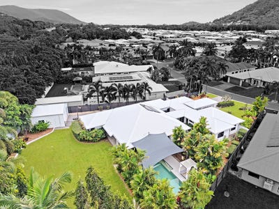 /international/au/32-iridescent-drive-trinity-park-qld-151456888/