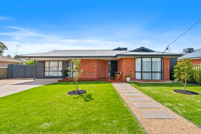 /international/au/3-martin-street-nathalia-vic-152659464/