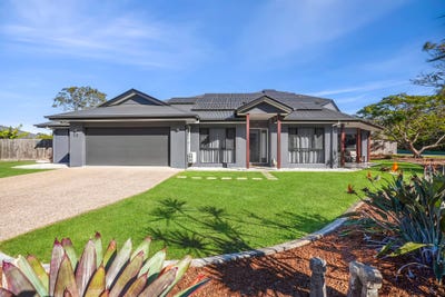 /international/au/33-41-cavanagh-place-ningi-qld-148593476/