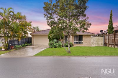 /international/au/7-shamrock-street-crestmead-qld-151232568/