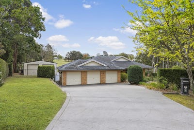 /international/au/6-pinewood-close-bolwarra-heights-nsw-152588196/