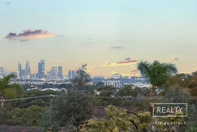 /international/au/19-hodder-way-karrinyup-wa-151338952/
