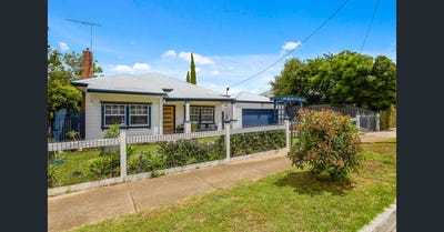 /international/au/11-william-street-bacchus-marsh-vic-152589892/