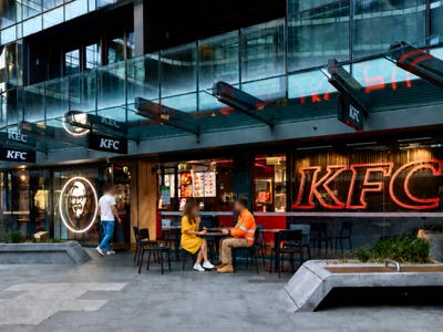 /international/au/kfc-23-25-27-305-botany-road-zetland-nsw-505143500/