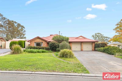/international/au/7-ian-ross-drive-williamstown-sa-151341600/
